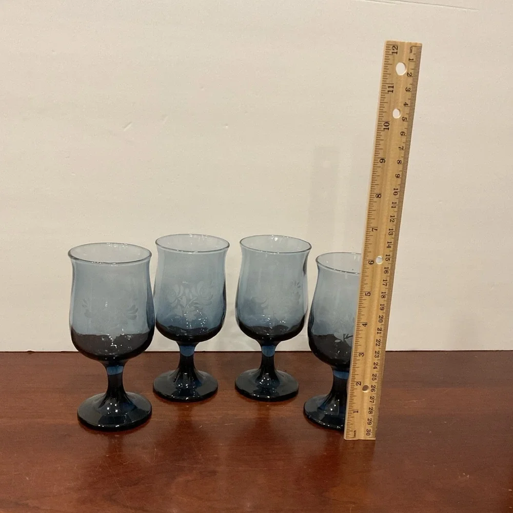 Pfaltzgraff Set of 4 Yorktowne Folk Art 5-3/4